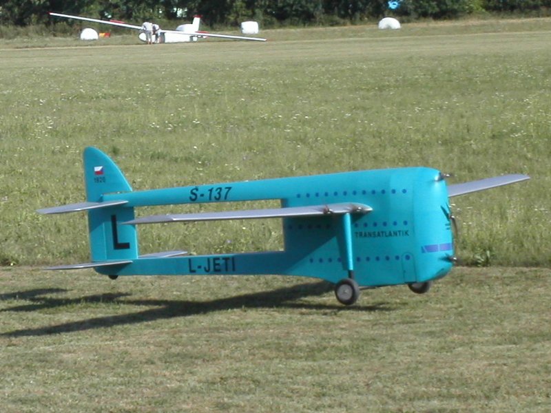 drahotuse-2003-a-180 