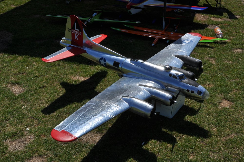 17-tý JetiModelMeeting, Budkovice Czech Heaven 2011 - ELEKTROLETY.COM