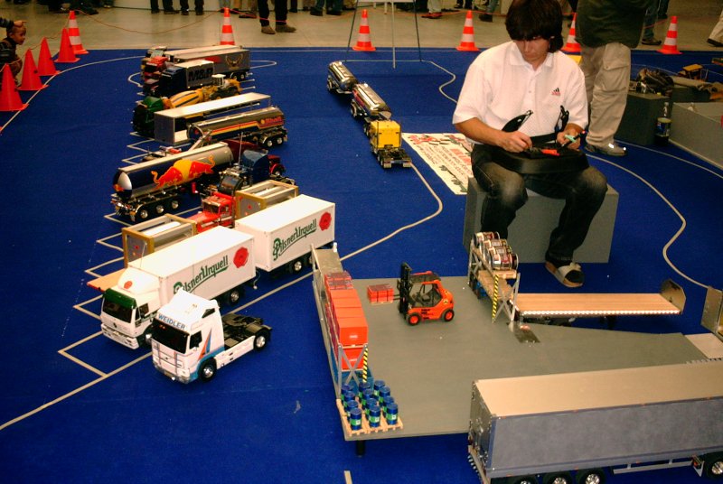 model-hobby-2003-028 