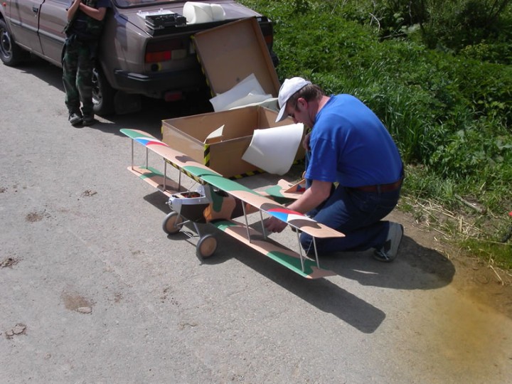 img00004.jpg