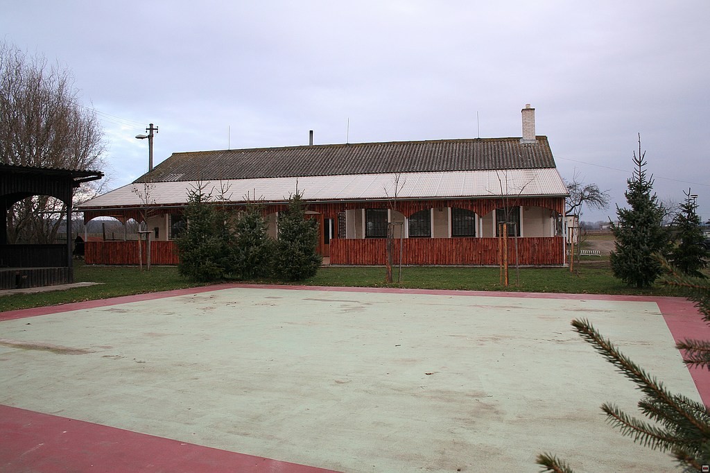 img00001.jpg
