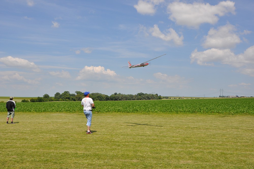 img00003.jpg
