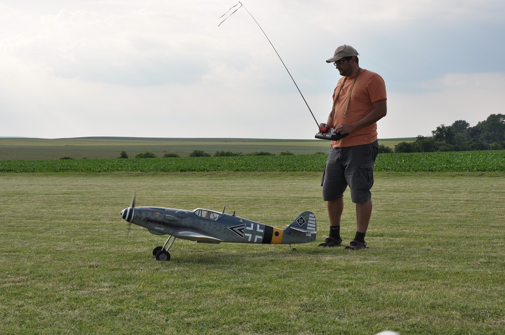 img00070.jpg