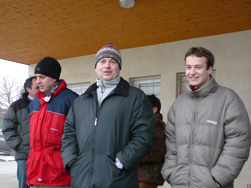 img00017.jpg